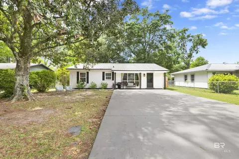22949 Joyce Ave, Robertsdale, AL 36567