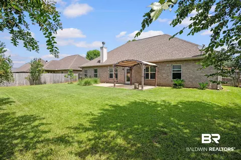 Exterior - 11892 Alabaster Dr, Daphne, AL 36526 photo 8 of 8