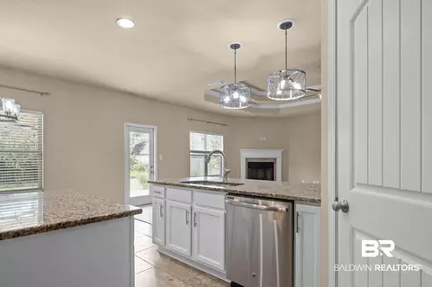 Entry Way - 11892 Alabaster Dr, Daphne, AL 36526 photo 8 of 9