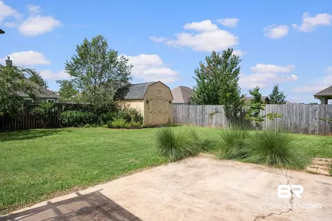 Exterior - 11892 Alabaster Dr, Daphne, AL 36526 photo 5 of 8