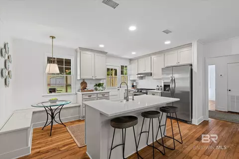 Kitchen - 5210 S Pineview Ln, Mobile, AL 36608 photo 2 of 3