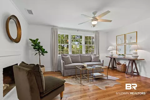 Living - 5210 S Pineview Ln, Mobile, AL 36608 photo 2 of 2