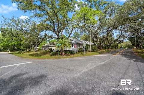 24715 Murphy Ln, Elberta, AL 36530 photo 2