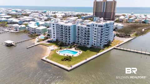 1516 Sandpiper Ln #109, Gulf Shores, AL 36542
