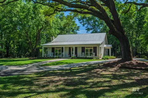 19121 Boothe Rd, Fairhope, AL 36532