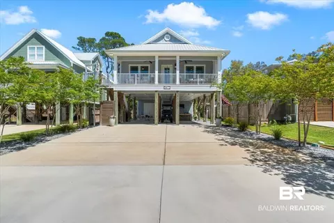 5472 Mobile Ave, Orange Beach, AL 36561