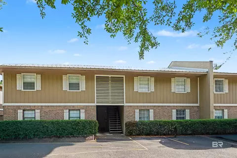 125 E 22nd Ave #12, Gulf Shores, AL 36542