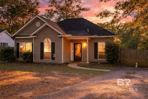 740 W Copperfield Dr, Mobile, AL 36608