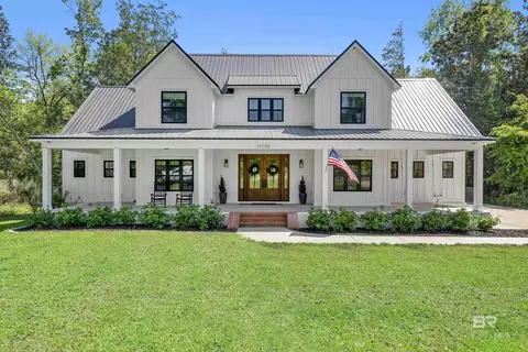 19058 James Rd, Gulf Shores, AL 36542