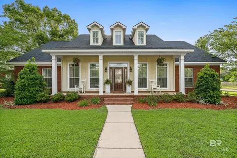 29678 St George St, Daphne, AL 36526