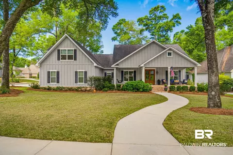 157 Pliska St, Fairhope, AL 36532