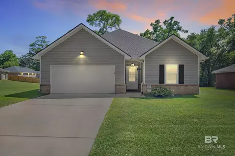 214 Cobb Ct, Bay Minette, AL 36507