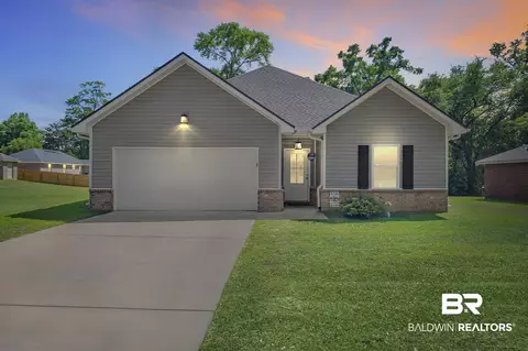 214 Cobb Ct, Bay Minette, AL 36507