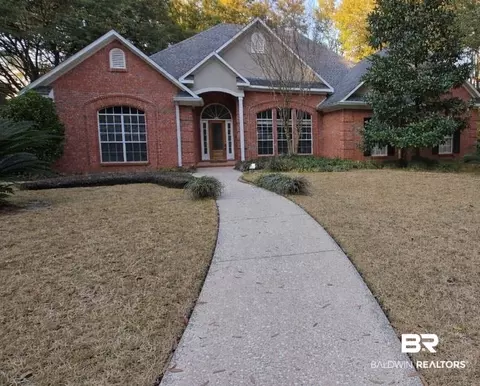 403 Clubhouse Dr, Fairhope, AL 36532