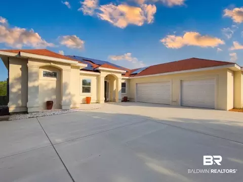 30275 River Rd, Orange Beach, AL 36561