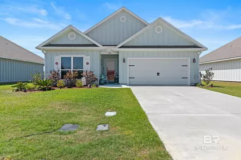 4199 Montague Dr, Gulf Shores, AL 36542