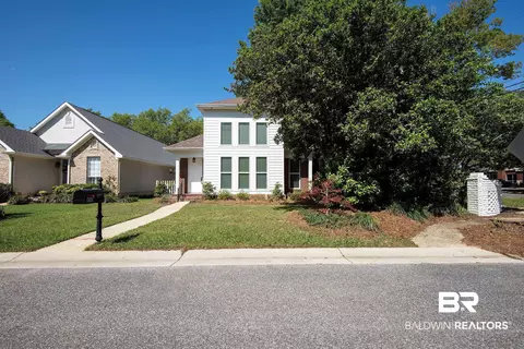 100 Kensington Ct, Fairhope, AL 36532