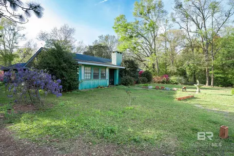 18447 Greeno Rd, Fairhope, AL 36532
