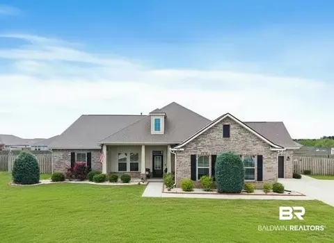 9502 Camberwell Dr, Daphne, AL 36526