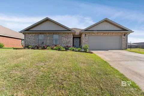 8394 Mackie Ln, Daphne, AL 36526