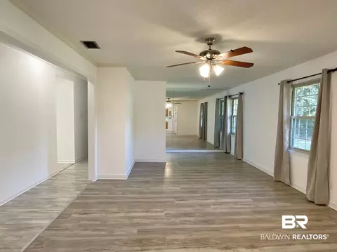 1118 W Carre Dr, Mobile, AL 36618 photo 8