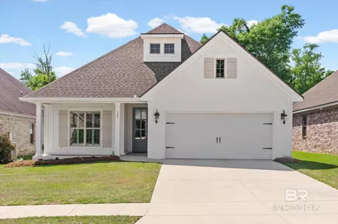 353 Hemlock Dr, Fairhope, AL 36532