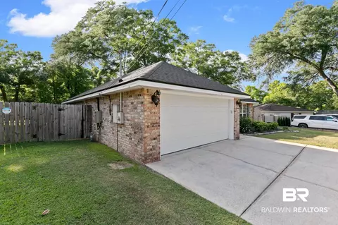 9 Cosgrove Dr, Mobile, AL 36608 photo 12