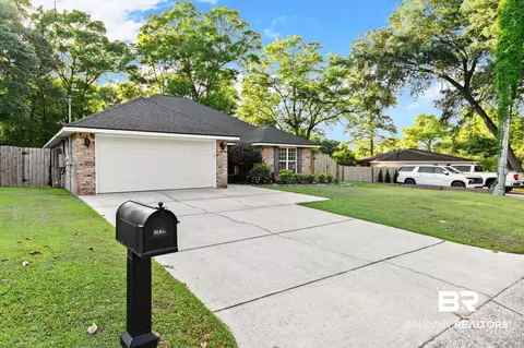 9 Cosgrove Dr, Mobile, AL 36608 photo 8