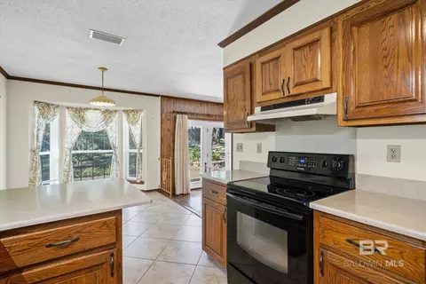 Kitchen - 2636 E Old Dobbin Dr, Mobile, AL 36695 photo 2 of 2