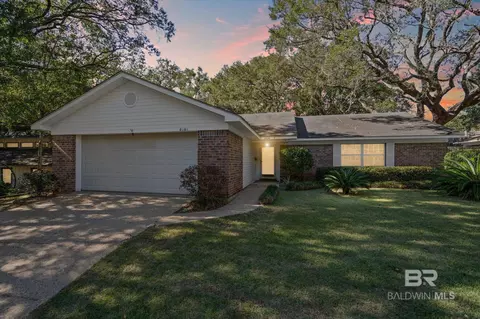 Exterior - 2636 E Old Dobbin Dr, Mobile, AL 36695 photo 5 of 8