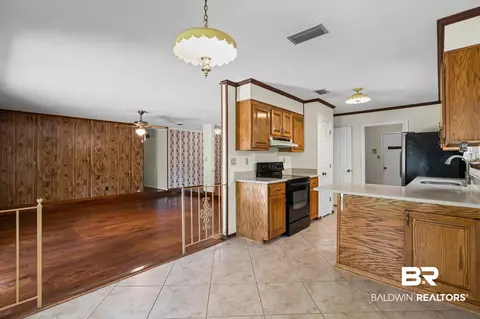 2636 E Old Dobbin Dr, Mobile, AL 36695 photo 2