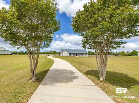 9855 Stucki Rd, Elberta, AL 36530 photo 2