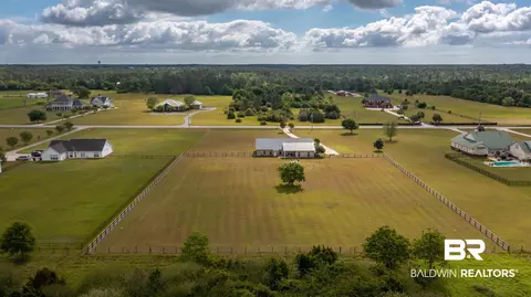 9855 Stucki Rd, Elberta, AL 36530 photo 4