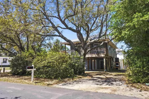 5665 Virginia St, Orange Beach, AL 36561