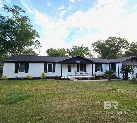 9926 Clarke Ridge Rd #2, Foley, AL 36535