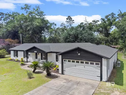 9926 Clarke Ridge Rd, Foley, AL 36535