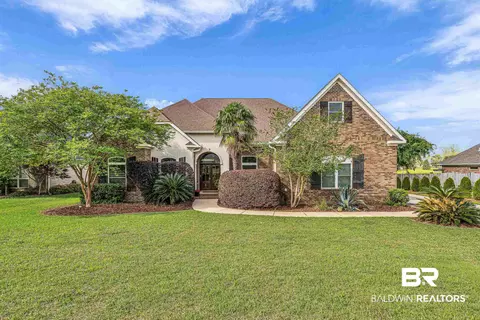 25825 Ravenwood Cir, Daphne, AL 36526