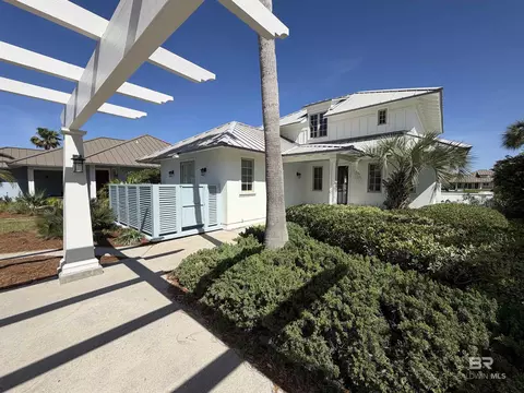 458 Beach Club Trl #COTTAGE 4, Gulf Shores, AL 36542