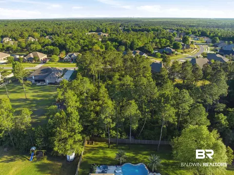 2378 Phylis Rae Dr, Pace, FL 32571 photo 3