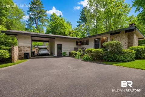 712 Cedar Ave, Fairhope, AL 36532