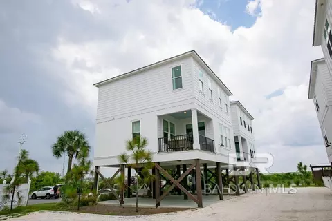 588 E Beach Blvd #D, Gulf Shores, AL 36542