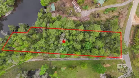 17949 Kingway Rd, Seminole, AL 36574