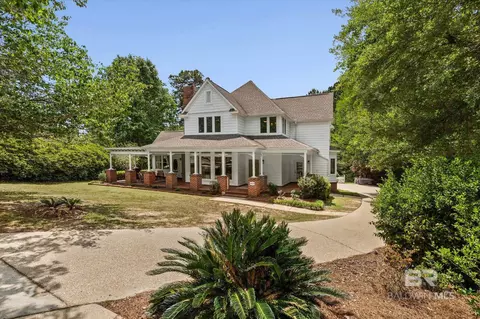 1619 Silver Creek Ct, Saraland, AL 36571