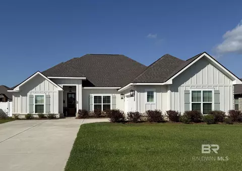 10937 Secretariat Blvd, Daphne, AL 36526