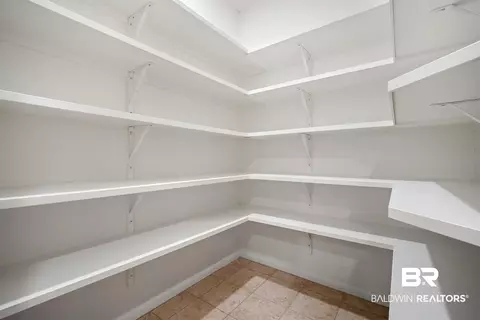 Entry Way - 3780 Pelham Dr, Mobile, AL 36619 photo 4 of 8