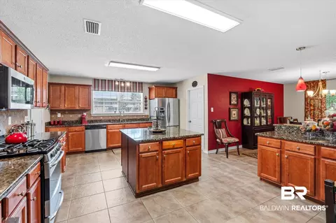 Kitchen - 5179 E Mossberg Dr, Theodore, AL 36582 photo 2 of 4