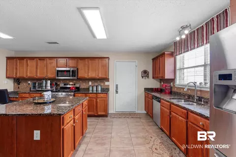 Kitchen - 5179 E Mossberg Dr, Theodore, AL 36582 photo 4 of 4