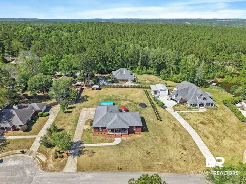 9327 Greenleaf Dr, Spanish Fort, AL 36527