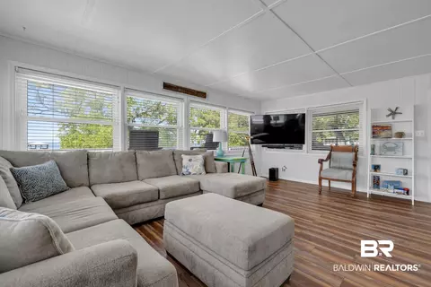 Living - 9237 Shore Dr, Foley, AL 36535 photo 1 of 2