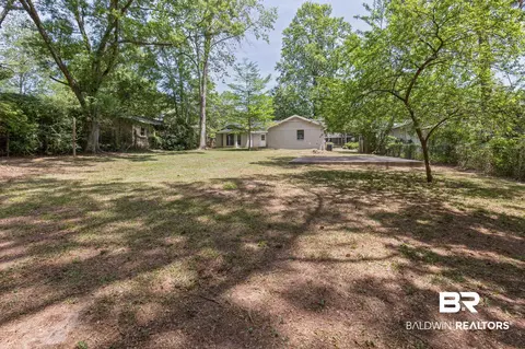 Exterior - 2404 Pavan Dr, Mobile, AL 36693 photo 7 of 7